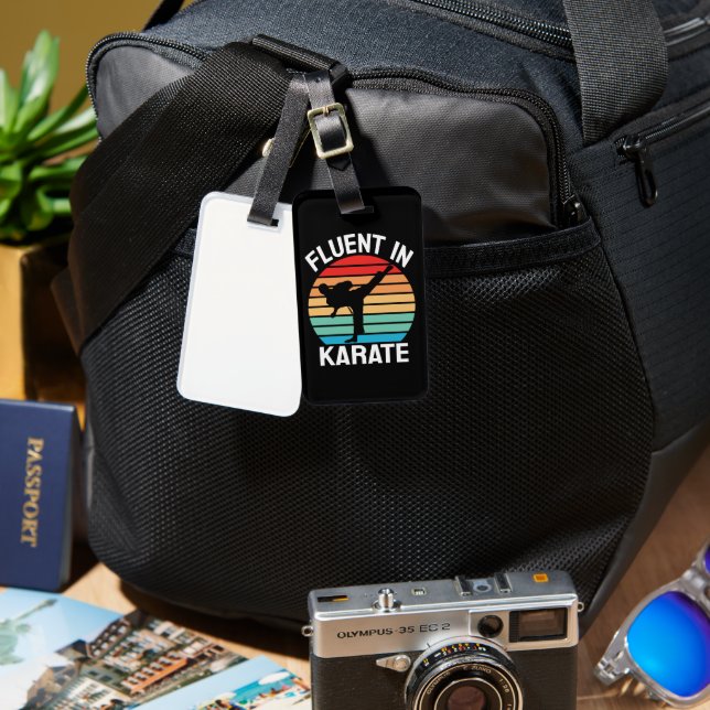 Flytande i karate Roligt karate Bagagebricka (Fram & Baksida)