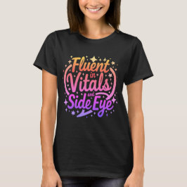 Flytande i vitala tecken och sidoblick sjuksköters t shirt