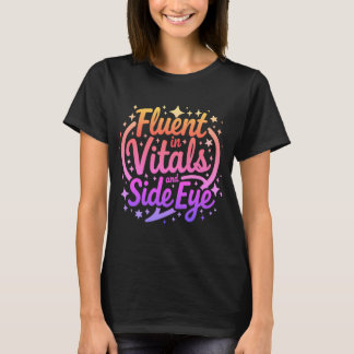 Flytande i vitala tecken och sidoblick sjuksköters t shirt