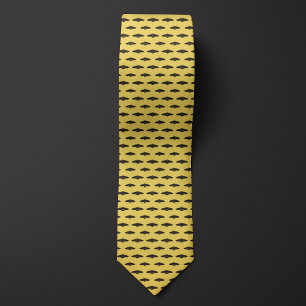 Flytande sågregat slips