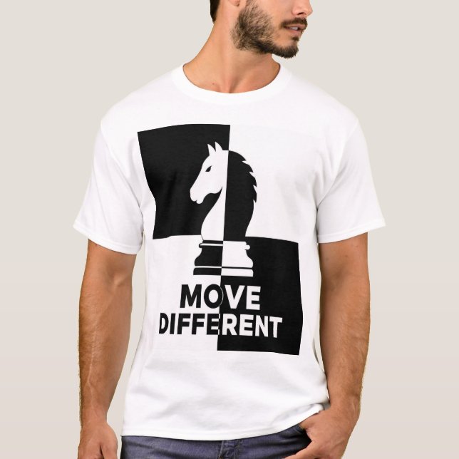 Flytta Annorlunda Schackriddare T Shirt (Framsida)