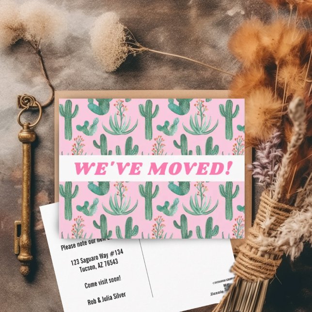 FLYTTA ANNOUNCEMENT Desert Cactus Watercolor Rosa Vykort (Cute watercolor cactus pattern on this custom moving announcement address change postcard)