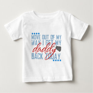 Flyttningen ut ur mitt långt får jag min t-shirt