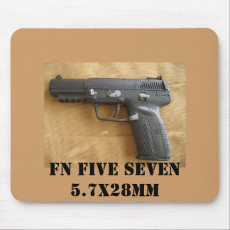 FN fem sju 5.7x28mm Musmatta