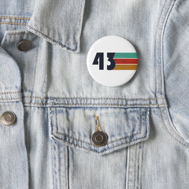 född 1943 vintage knapp (In Situ)