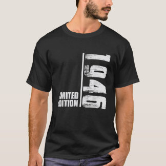 Född 1946 Vintage Födelsedag, närvarande Manar Kvi T Shirt