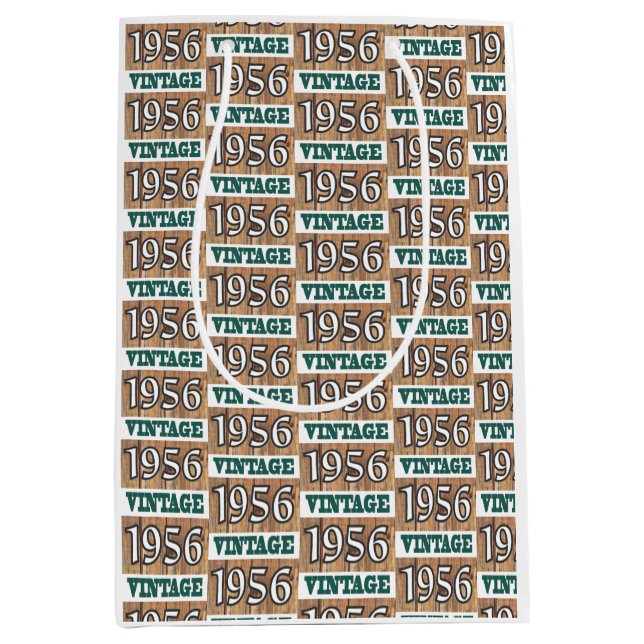 Född 1956 i en medelstor presentväska (Framsidan)