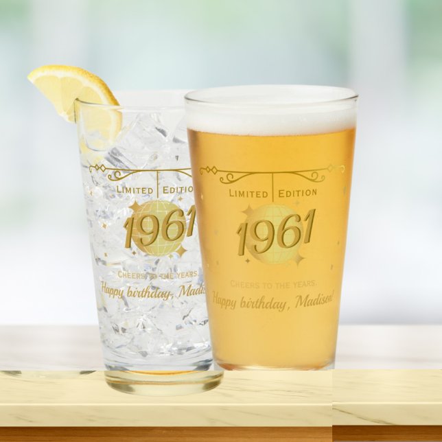 Född 1961 65-årsfest drinkglas glaskopp (Skapare uppladdad)