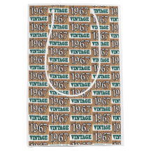 Född 1967 i en medelstor presentväska