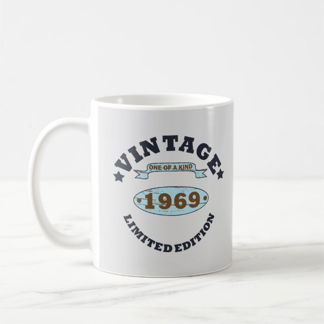 Född 1969 vintagens födelsedagspresent kaffemugg (Vänster)