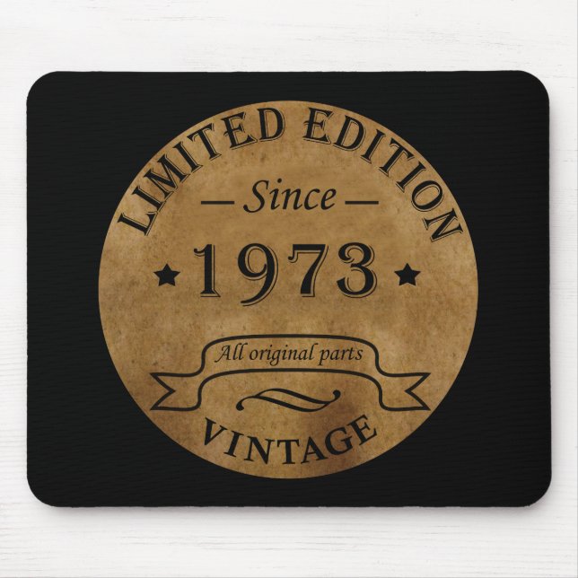 Född 1973 i vintage musmatta (Framsidan)