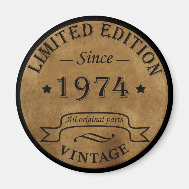 Född 1974 vintagens födelsedag magnet (Framsidan)