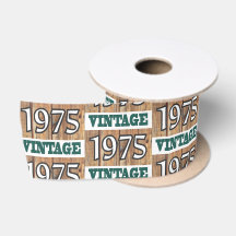 Född 1975 i satin