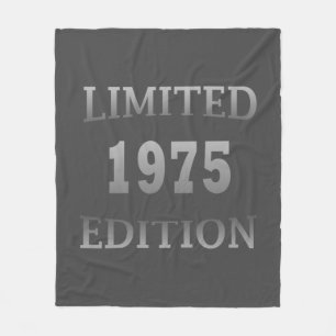 Född 1975 limited edition födelsedagspresent fleecefilt