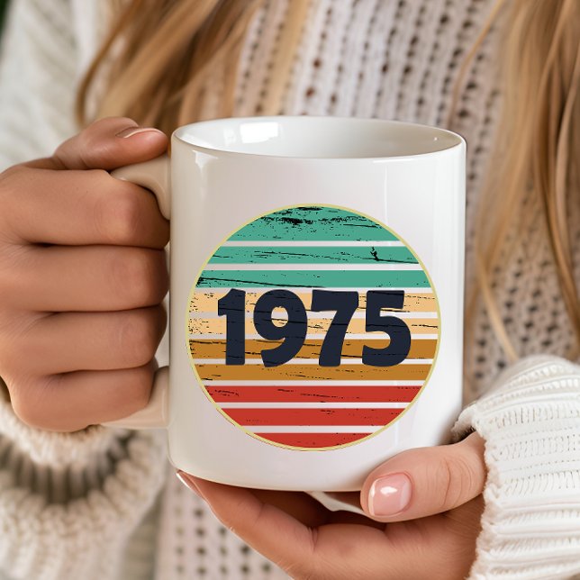 Född 1975 vintage 50 födelsedagspresent kaffemugg (Skapare uppladdad)