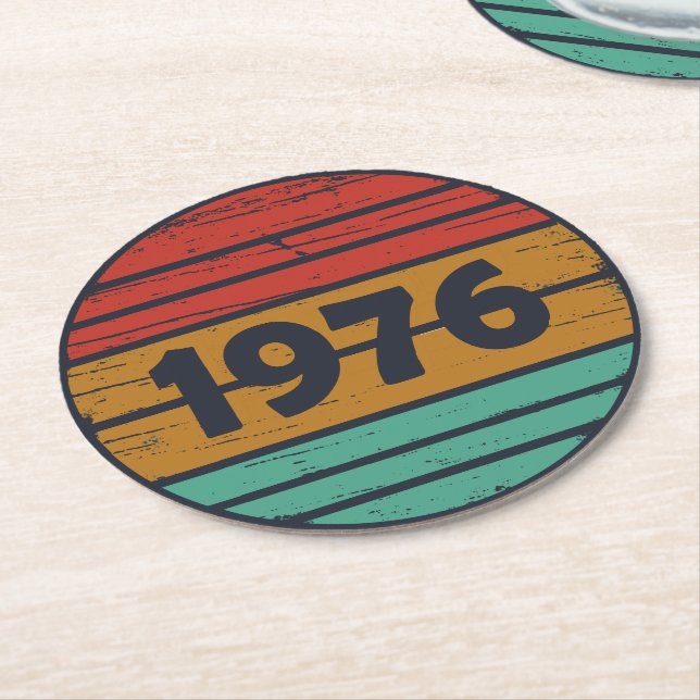 Född 1976 vintagens födelsedagspresent underlägg papper rund (Vinklad)