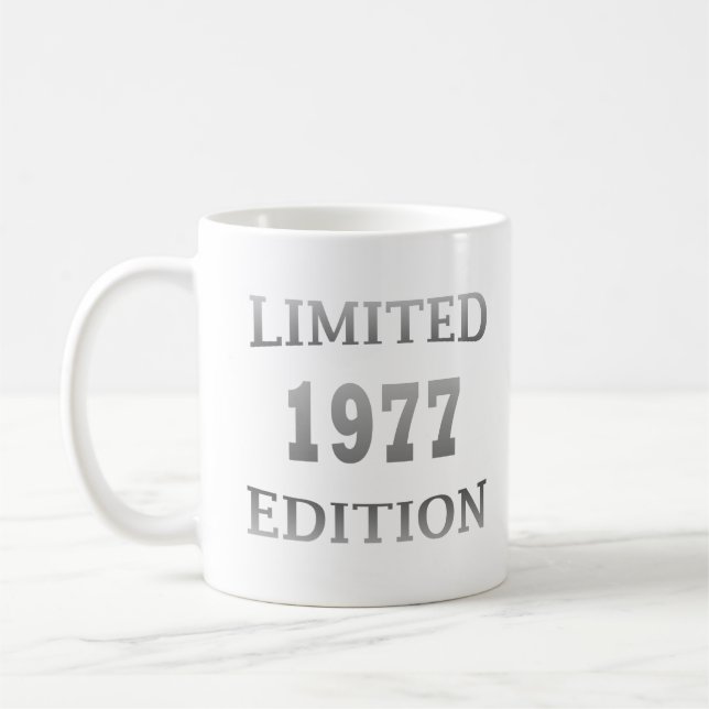 Född 1977, begränsad utgåva kaffemugg (Vänster)