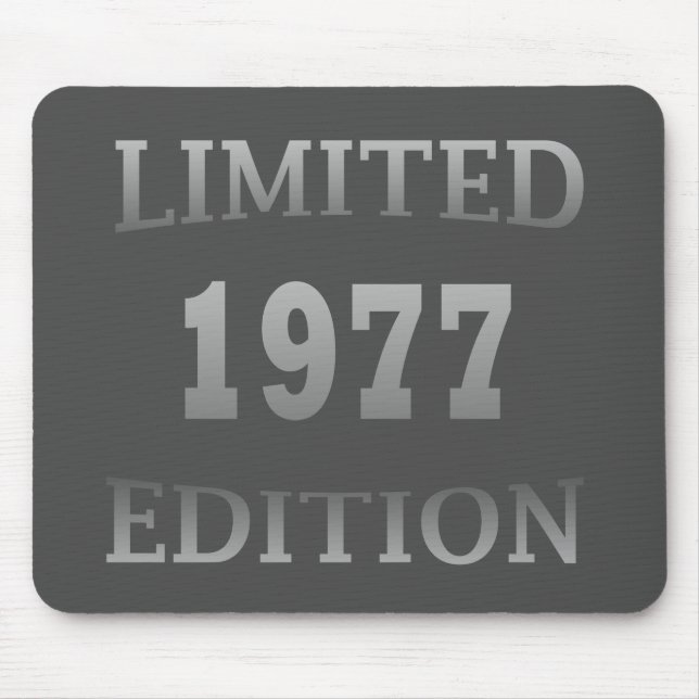 Född 1977, begränsad utgåva musmatta (Framsidan)