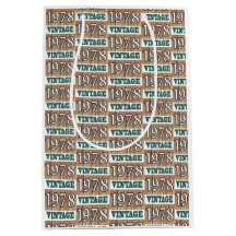 Född 1978 i en medelstor presentväska