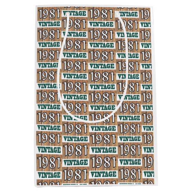 Född 1981 i en medelstor presentväska (Framsidan)