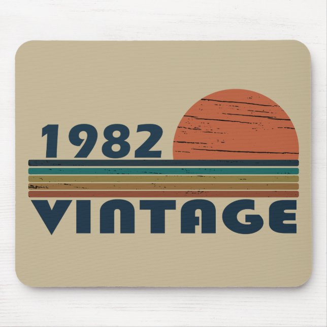 Född 1982 vintagens födelsedag musmatta (Framsidan)