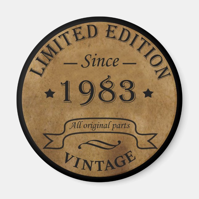 Född 1983 vintagens födelsedagspresent magnet (Framsidan)