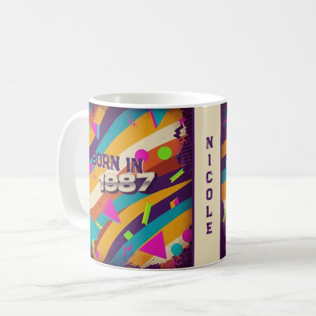 Född 1987 i Personlig mugg - 80-talet Neon Geometr (Framsida vänster)