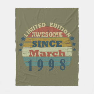 Född 1998 i födelsedagspresent fleecefilt