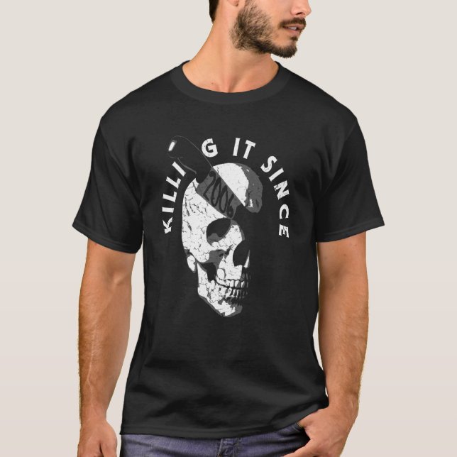 Född 2006 år efter födelsedag Gothic Skull T Shirt (Framsida)