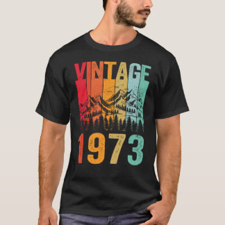 Född 50:e Bday Manar Vintage 1973 50-åriga T Shirt
