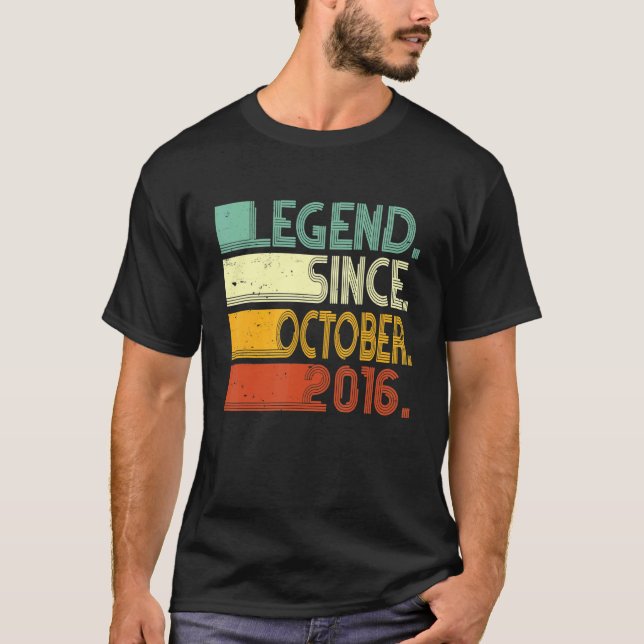 Född 6e födelsedag 6 år sedan 20 oktober t shirt (Framsida)