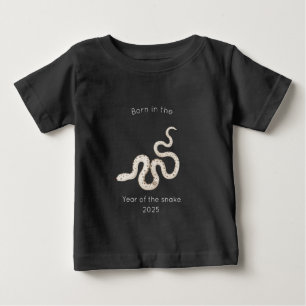 Född år svarta ormen t shirt