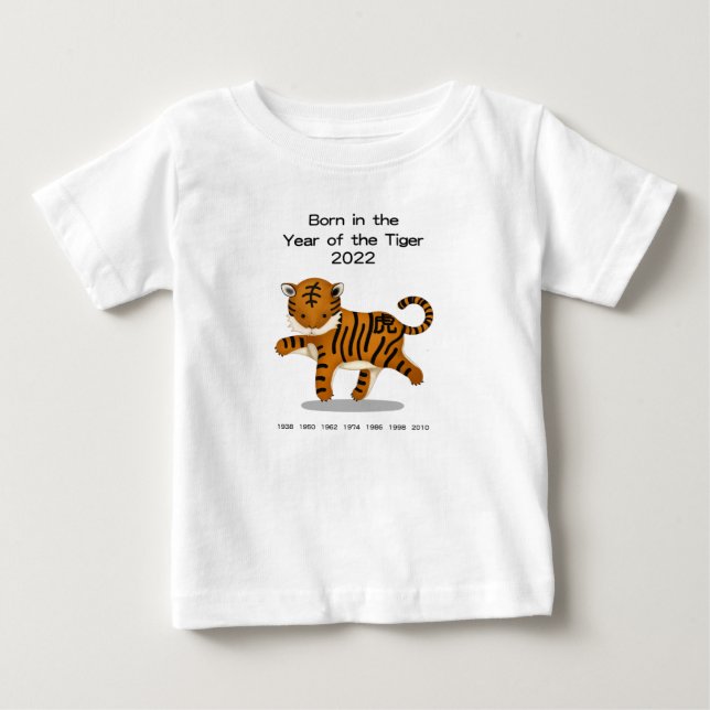 Född år Tiger 2022 Kinesiska Zodiaken T Shirt (Framsida)