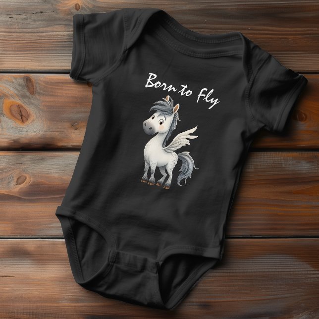 Född att flyga Pegasus T Shirt (Skapare uppladdad)
