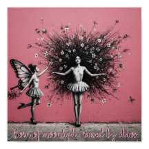 Född av månljus, upphöjt av kaos.