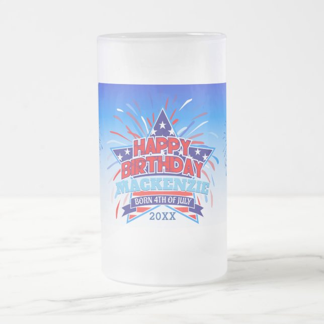 Född den 4 juli Grattis på födelsedagen Frostat Ölglas (Center)