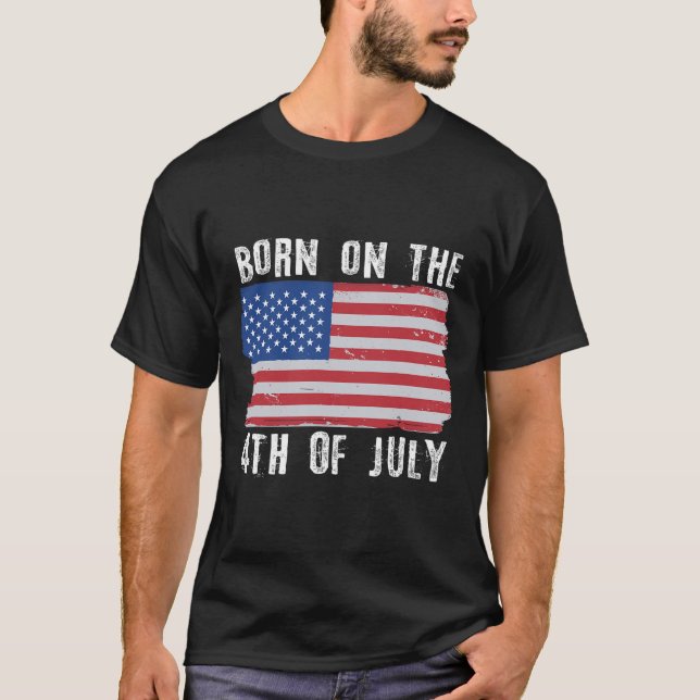 Född den 4 juli Independence day T Shirt (Framsida)