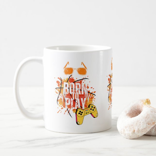 född för att spela spel kaffemugg (Med munk)
