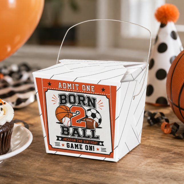 Född för att spela sport Pojke 2-årsfest Presentaskar (Born 2 Ball Sports Boy 2nd Birthday Party favor box)