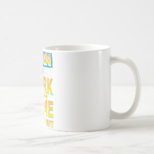 Född från hemmet som dataanalytiker T-Shirt Kaffemugg