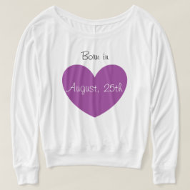 Född i August Personlig Lila Heart Print T-shirt