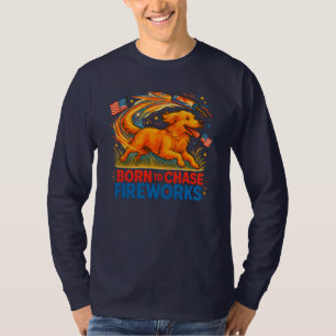 Född i Chase Fireworks   Patriotic Golden Retriev T Shirt