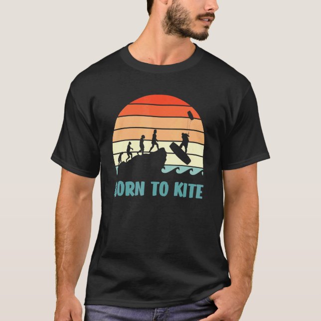 Född i Kite Kiteboarding Kite Surfing Evolution T Shirt (Framsida)