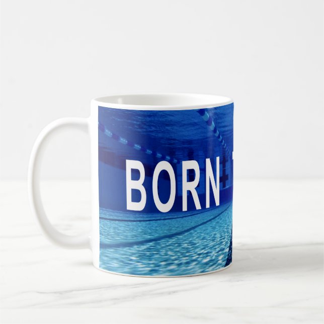 Född i Simma, Swimming Bassäng, Inspirationsoffert Kaffemugg (Vänster)