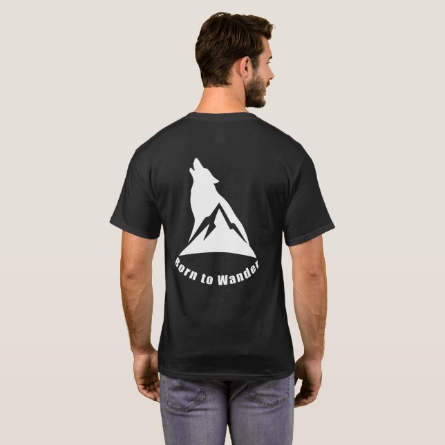 Född i Wander Varg & Mountain Nature Älskare & Hik T Shirt (Hel baksida)