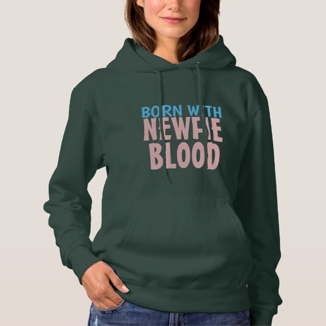 Född med Newfie Blod T Shirt (Framsida)
