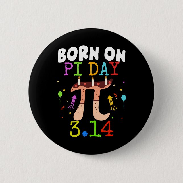 Född på Pi Day Birthday 2025 Lycklig Pi Day Math T Knapp (Framsida)