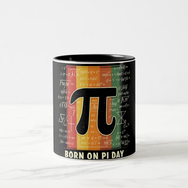 Född på Pi Day Retro Math Två-Tonad Mugg (Center)