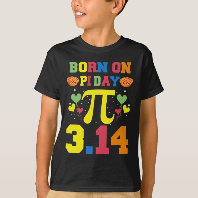 Född på Pi Day T Shirt (Framsida)