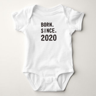 Född sedan 2020 t shirt